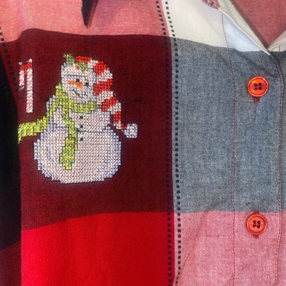 Dress barn size 3X Christmas plaid holiday button down plus size cross stitched - Picture 10 of 13